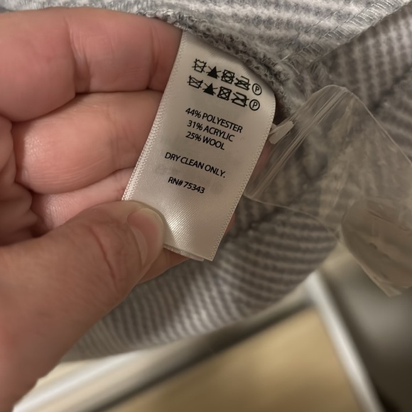 NWOT Joie wool blend gray and white women’s pea coat sz XL - Picture 6 of 6